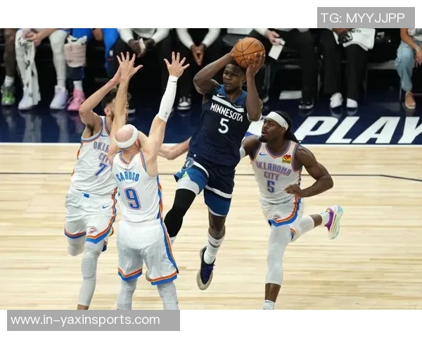 绝杀时刻爱德华兹展现关键球能力堪称顶尖存在